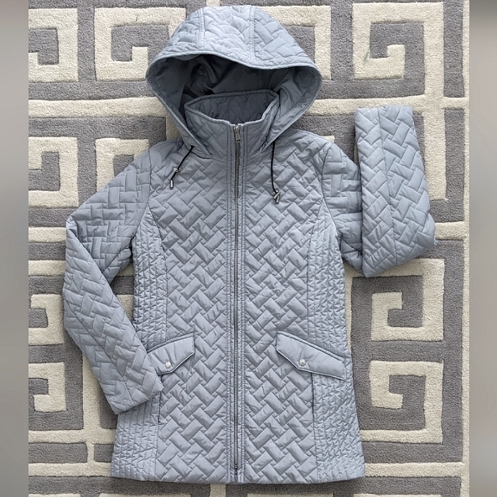 COLE HAAN Signature Quilted Hooded Jacket WOMEN'S S Small Outdoor Sky Blue MINT - Picture 2 of 15